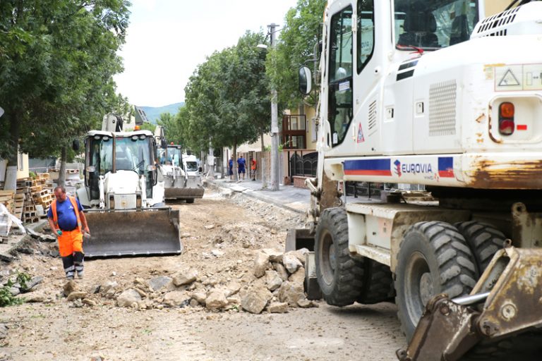 rekonstrukcia cesta sladkovicova