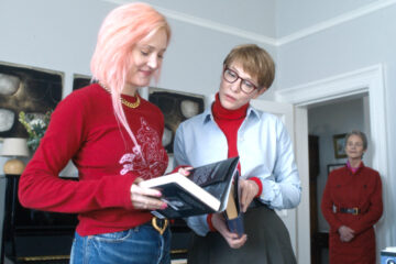 Dramaturgia Domu umenia pon&uacute;kne v stredu 15. apr&iacute;la o 18.00 h najnov&scaron;iu sn&iacute;mku legend&aacute;rneho režis&eacute;ra Jima Jarmuscha Otec - matka - sestra - brat.